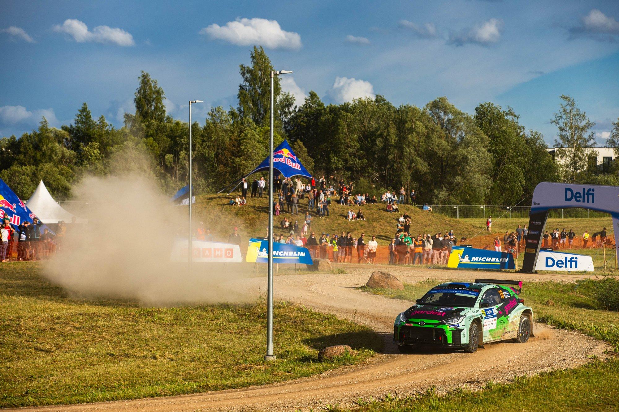 OTSE DELFI TV-s | Delfi Rally Estonia tutvustab pressikonverentsil võistlustrassi. Aukülalistena osalevad Tänak ja Sesks