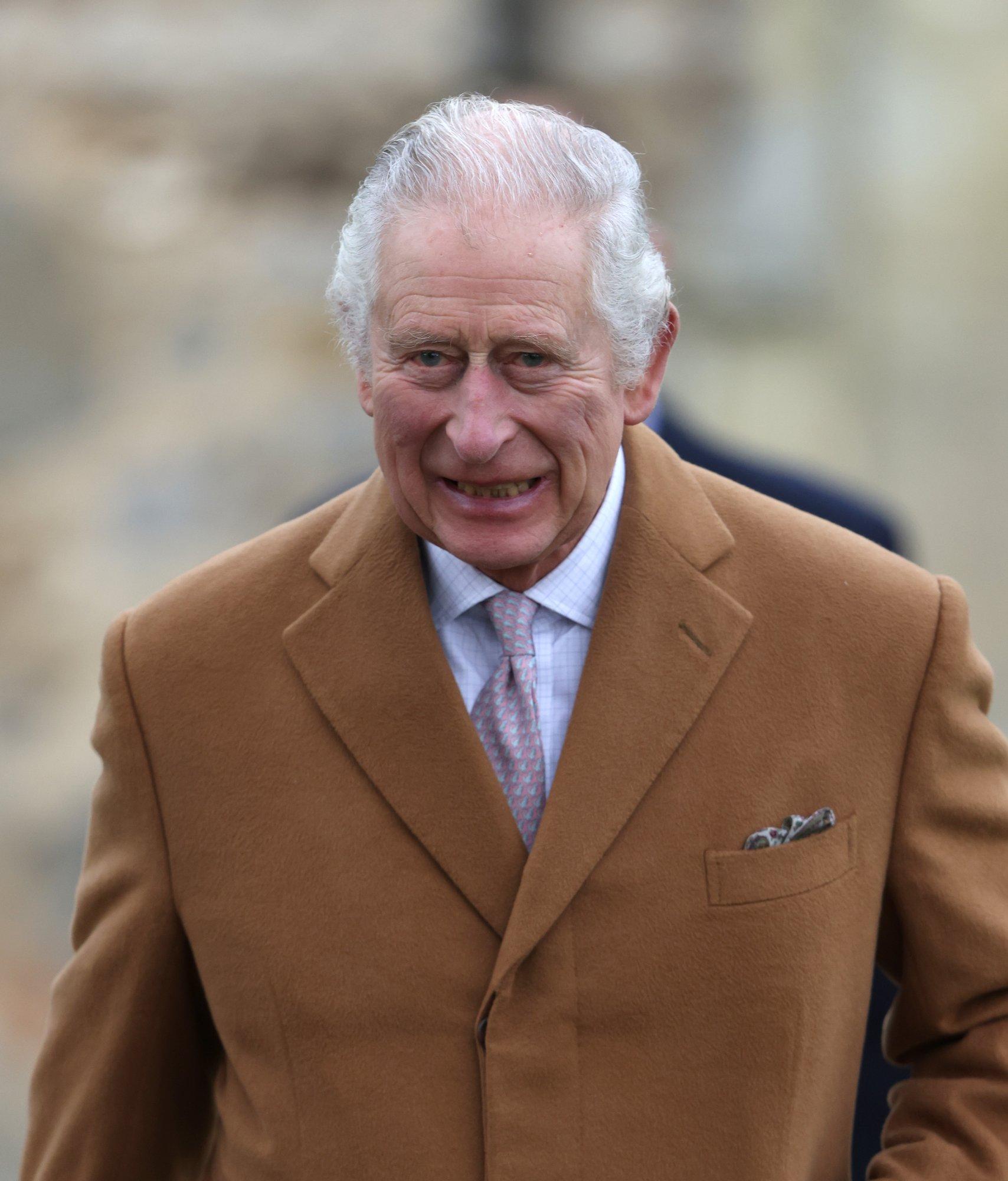 Vähiravi kõrvalmõjude tõttu haiglaravi vajanud kuningas Charles jättis ära kohtumise paavst Franciscusega