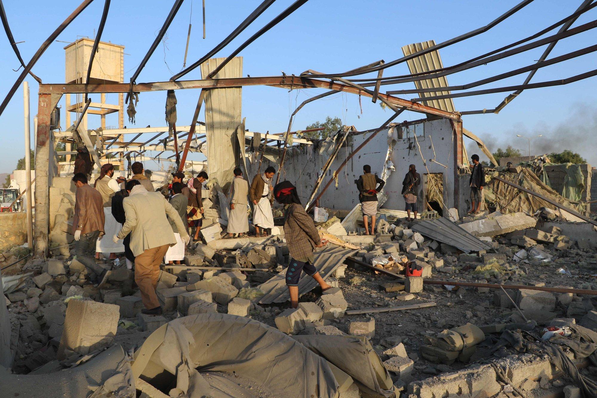 Jeemeni huuthide väitel tappis USA õhurünnak migrandikeskuses 68 inimest