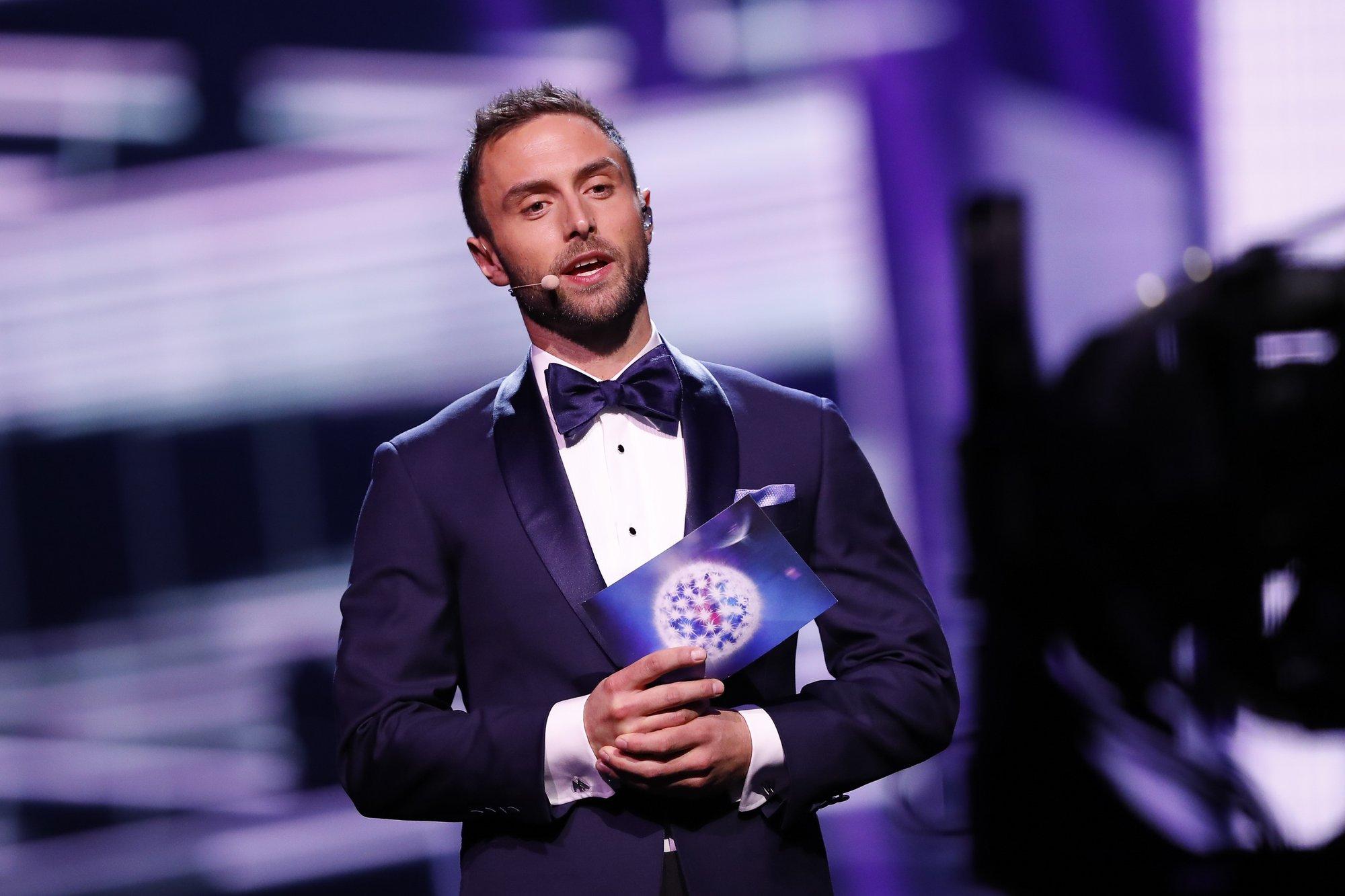 Teist korda läheb õnneks? Abikaasast lahutav Rootsi eurolaulik Måns Zelmerlöw paiskas Stockholmi korteri müüki