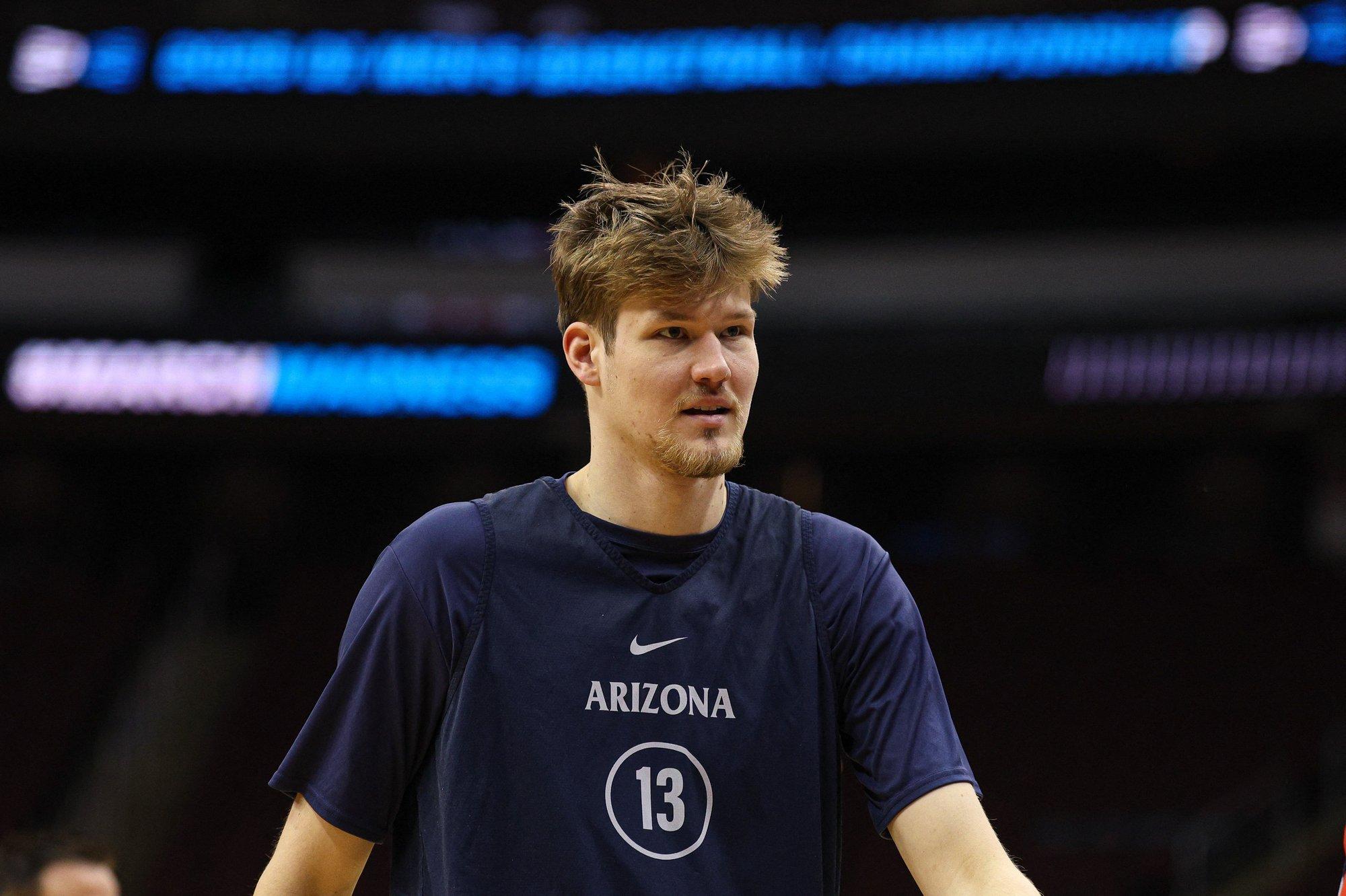 Põhja-Carolina! NBA skautide radarile hüpanud Henri Veesaar liitub ühe ikoonilisema ülikoolitiimiga