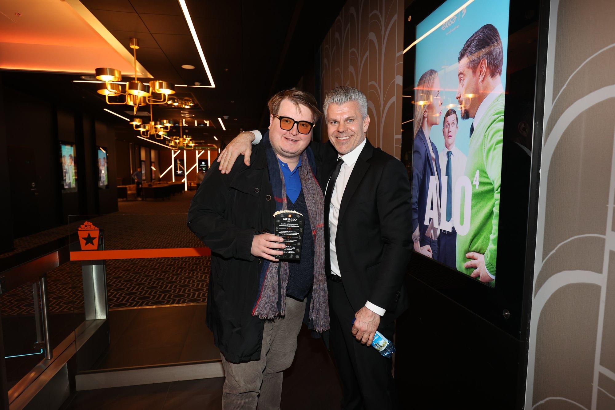 FOTOD | „Alo“ 4. hooaja erilinastus oli staarivaene. Mitmed osatäitjate lähedased haigestusid, mõned näitlejad olid aga teisel etendusel