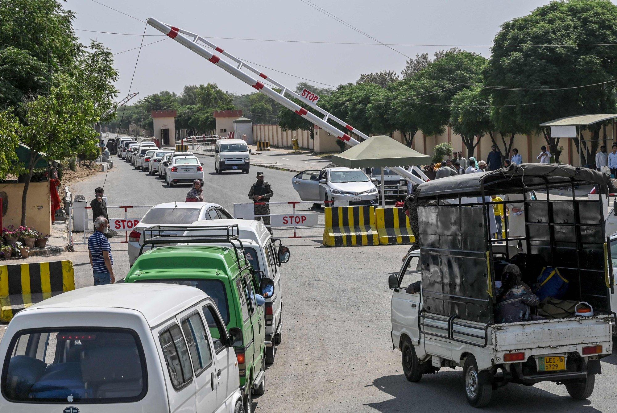 India ja Pakistani sõdurid vahetasid vaidlusaluses Kashmiris tuld
