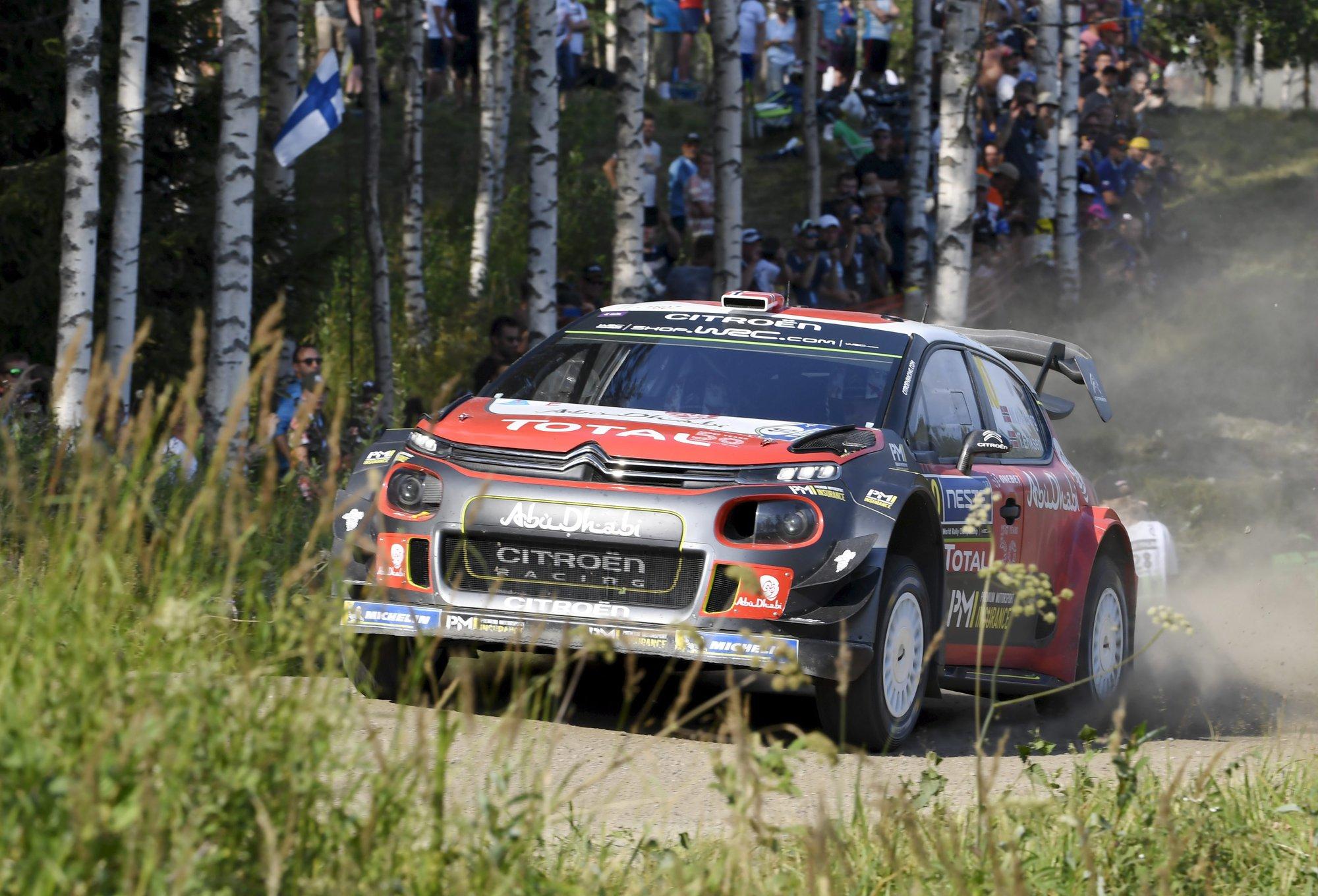 Kogenud kaardilugeja paneb ameti maha. „Ma olen murdnud 132 luud“