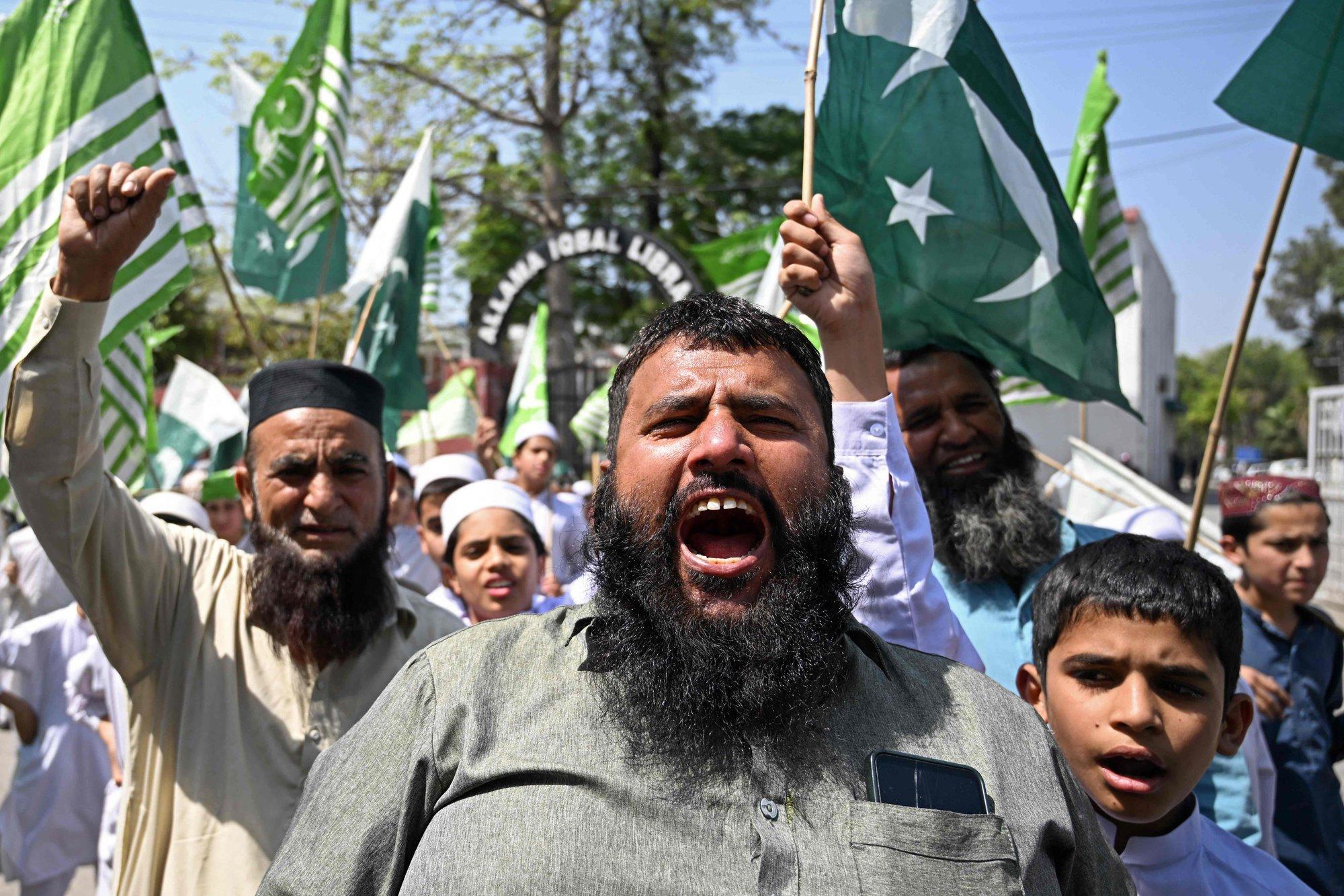 India ja Pakistan tühistasid vastastikku üksteise kodanikele antud viisad ja astuvad muid vaenulikke samme