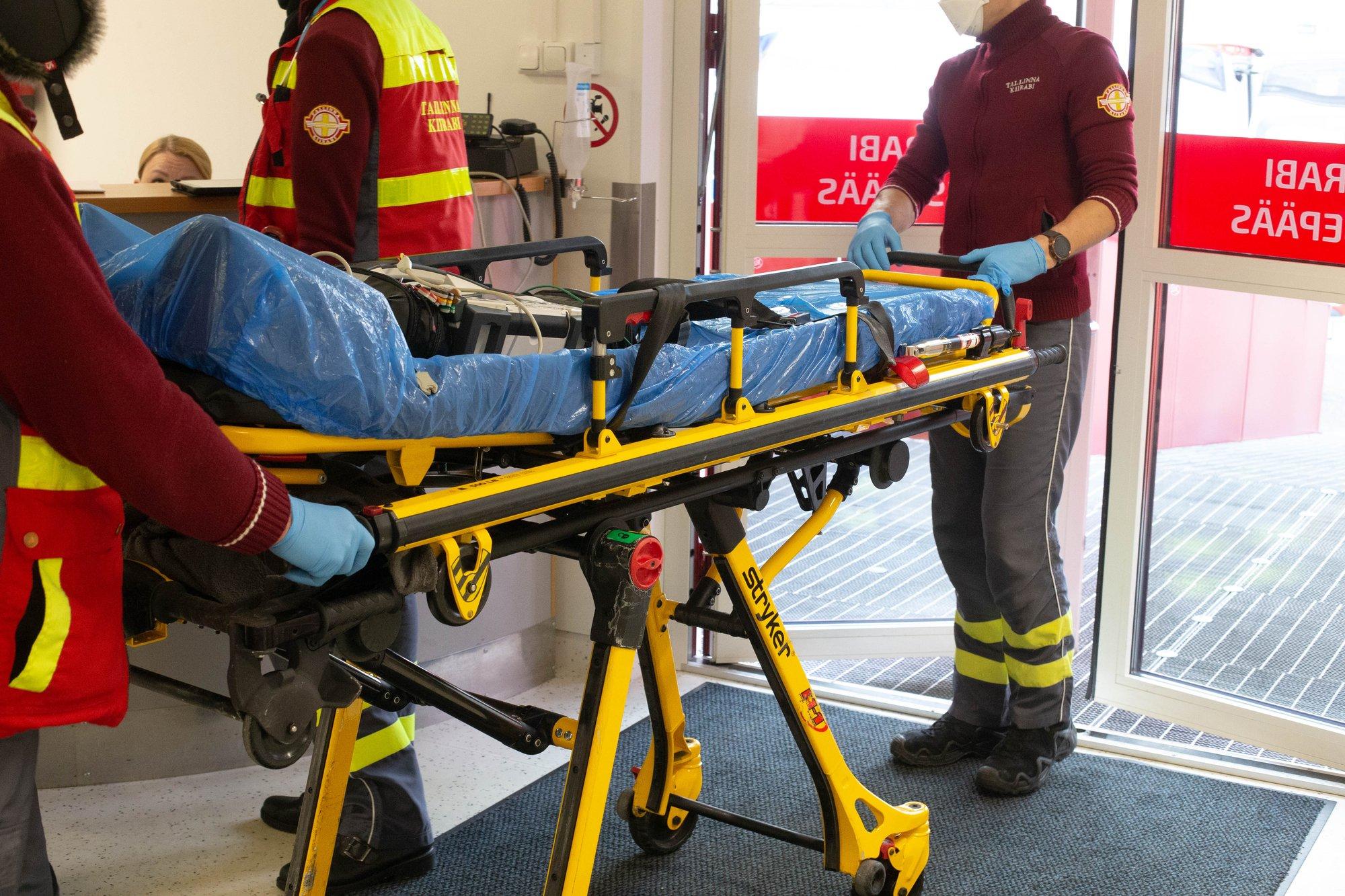 JUHTKIRI | Neljakordne hinnatõus arstiabi eest teeb haiget