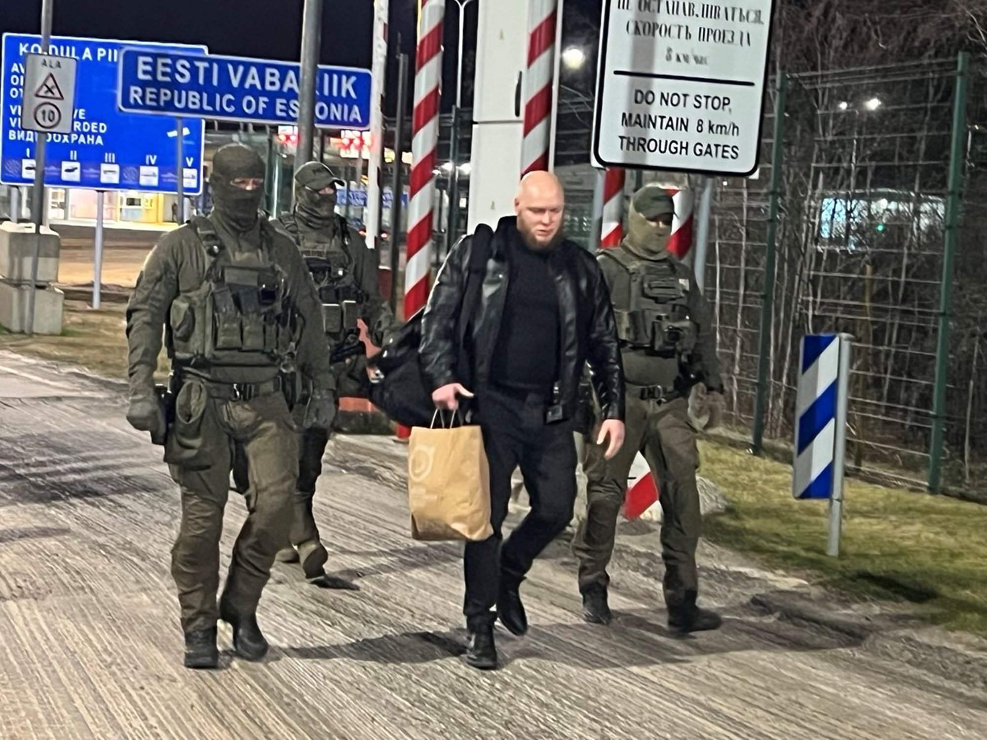 Konstantin Gorlovi poolt hirmutatud Vene Delfi ajakirjanik: Gorlov saadeti tema unistuste riiki