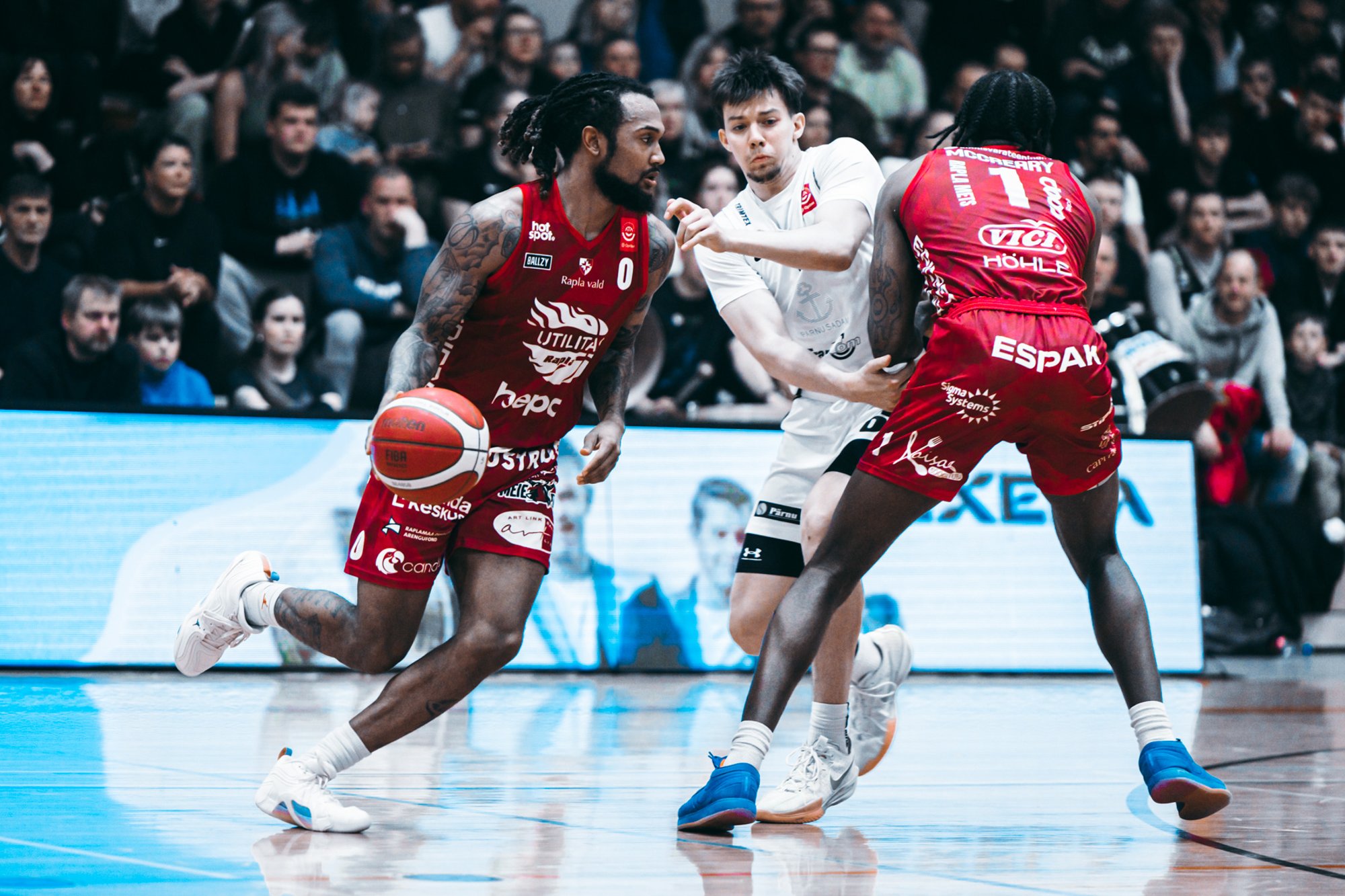 Neli veerandfinaali, neli küsimust. Kas Pärnu suudab Rapla füüsilisusele vastata? Kas Coolbet saab palli meeskondlikult liikuma?