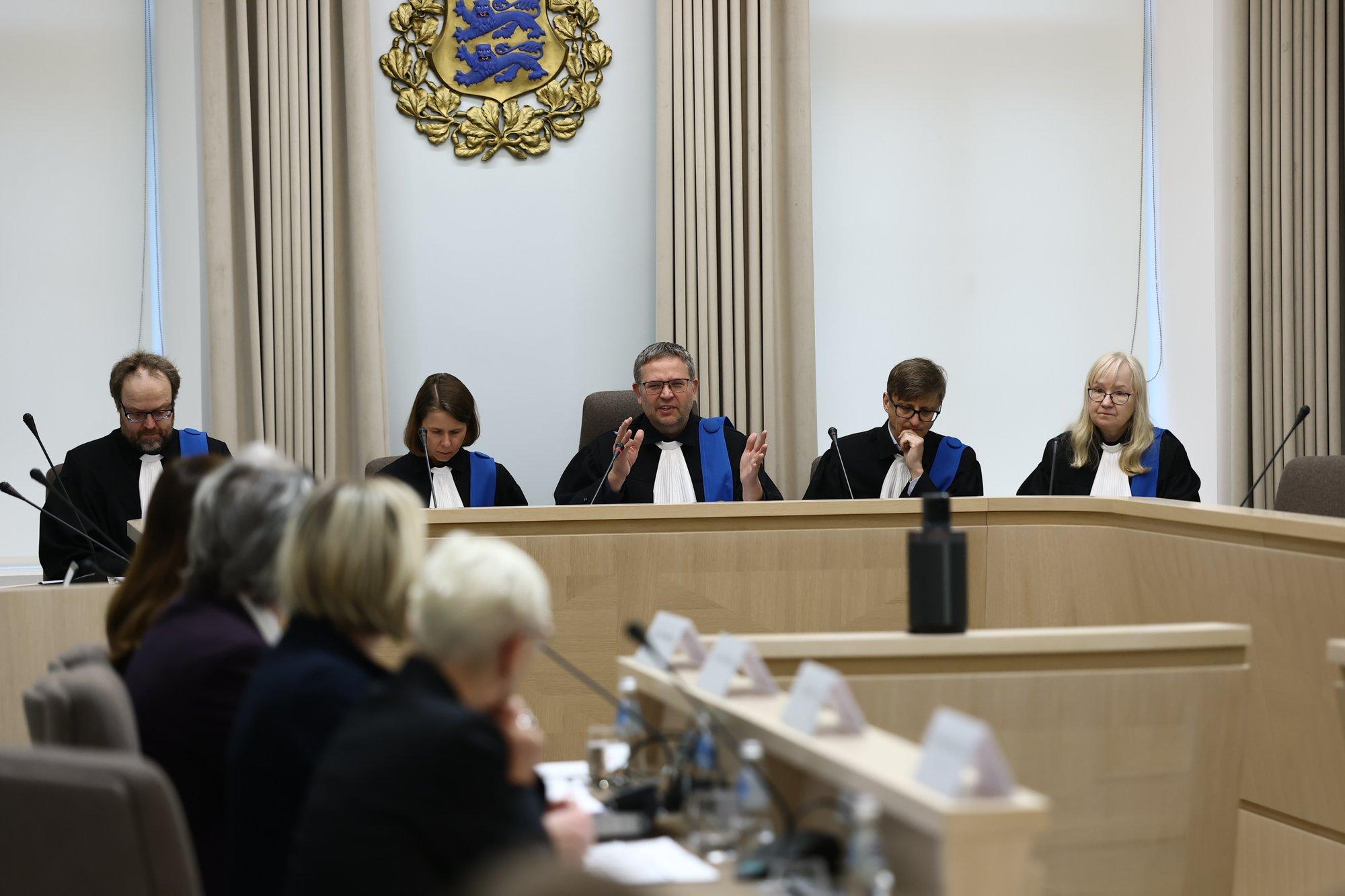 OTSEPILT ja FOTOD | Riigikohtus arutatakse kohalike omavalitsuste rahastuse ümberkorraldamist