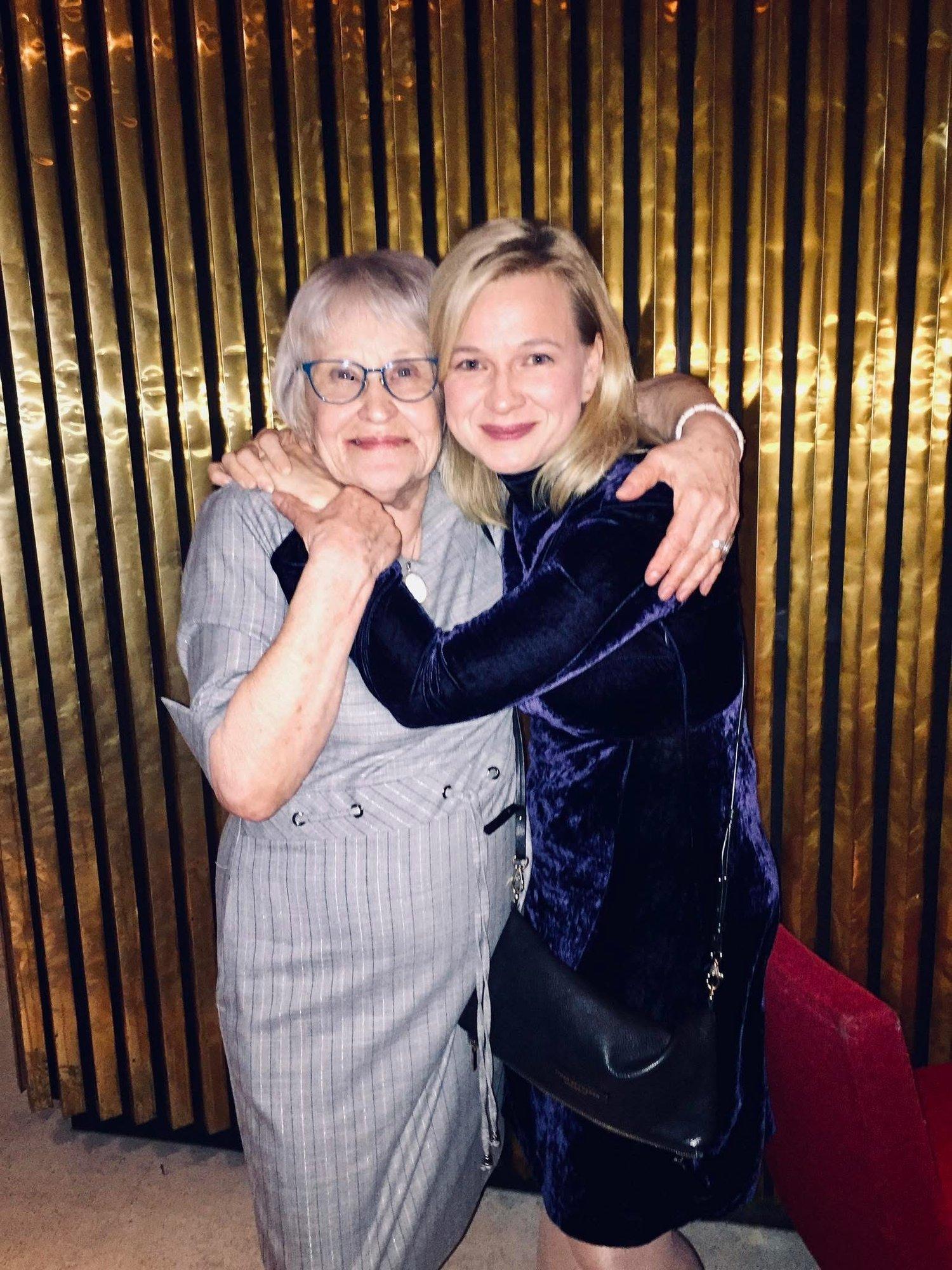 Hanna-Liina Võsa mälestab lahkunud Ave Kumpast: võlgnen Avele suuresti selle, et minust laulja sai