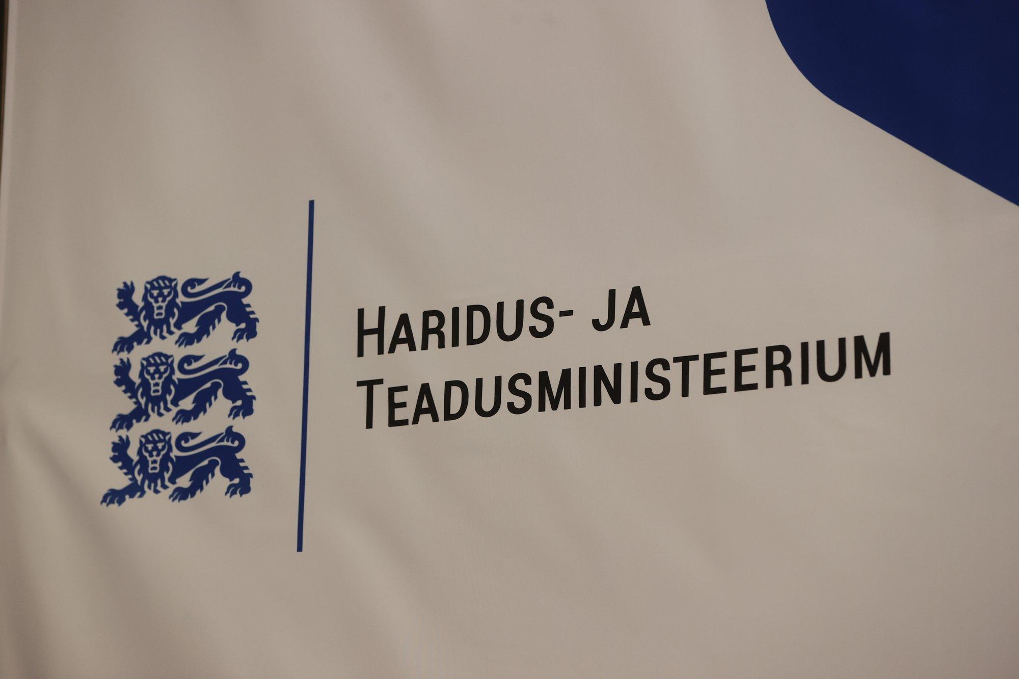 HTM peab Viljandiga läbirääkimisi, et riigist saaks Viljandi täiskasvanute gümnaasiumi pidaja