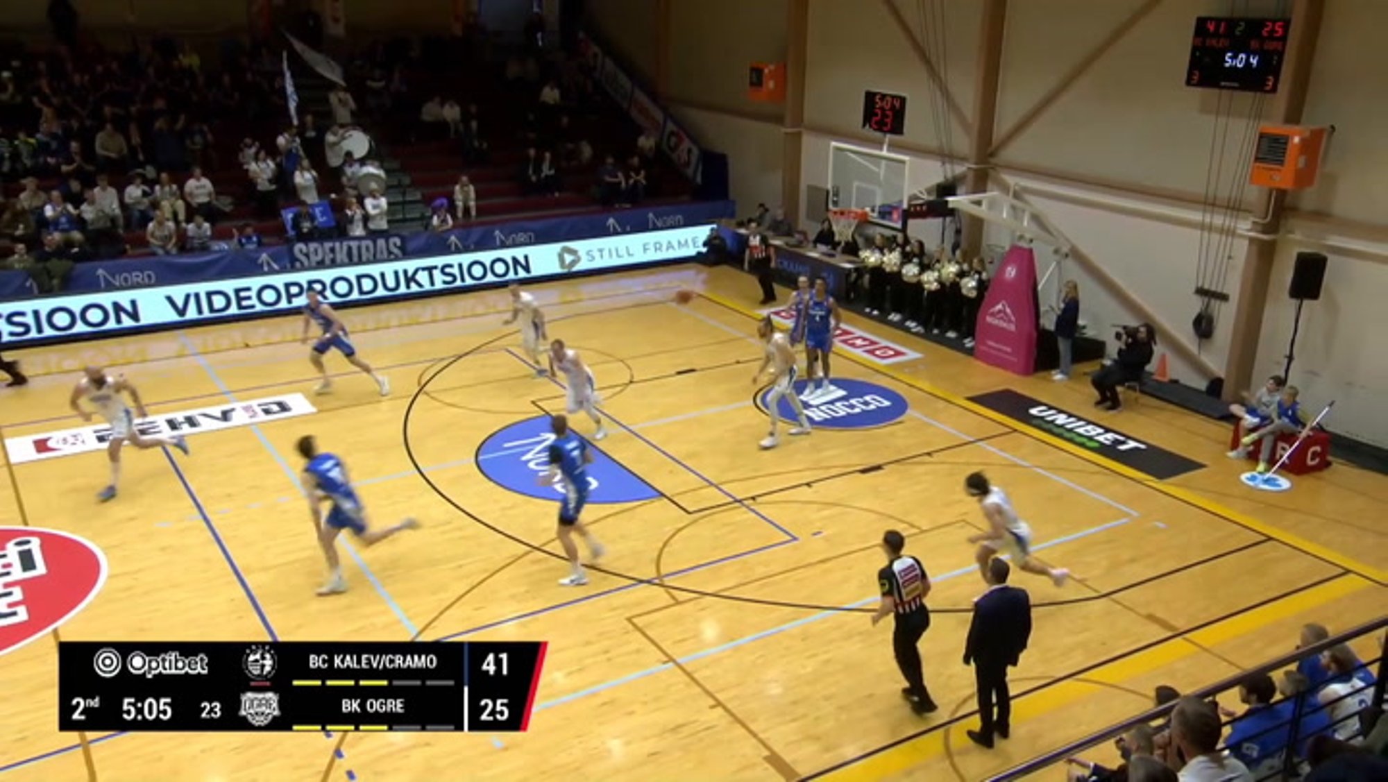 MÄNGU HETK | Böckler lajatas palli lätlaste korvi