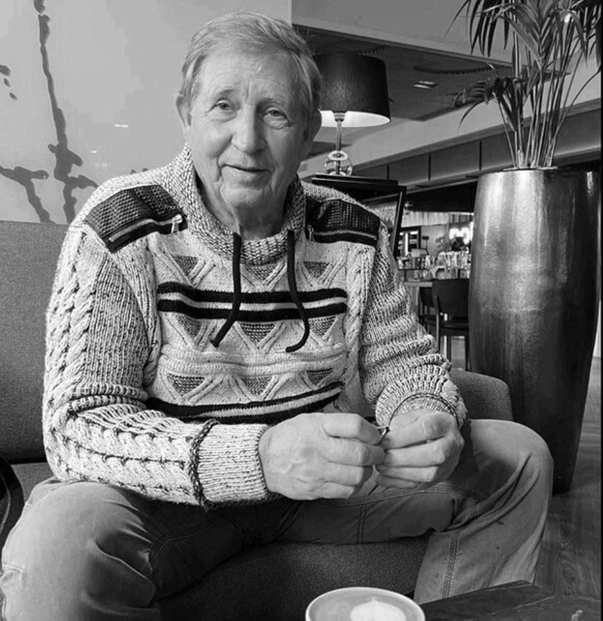 Suri Eesti korvpallikoondise endine peatreener Maarten van Gent