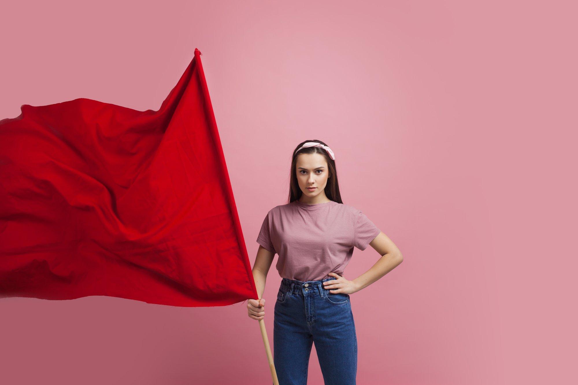 Punased lipukesed lehvivad! Just need on suurimad ohumärgid suhtes, millele tähelepanu pöörata