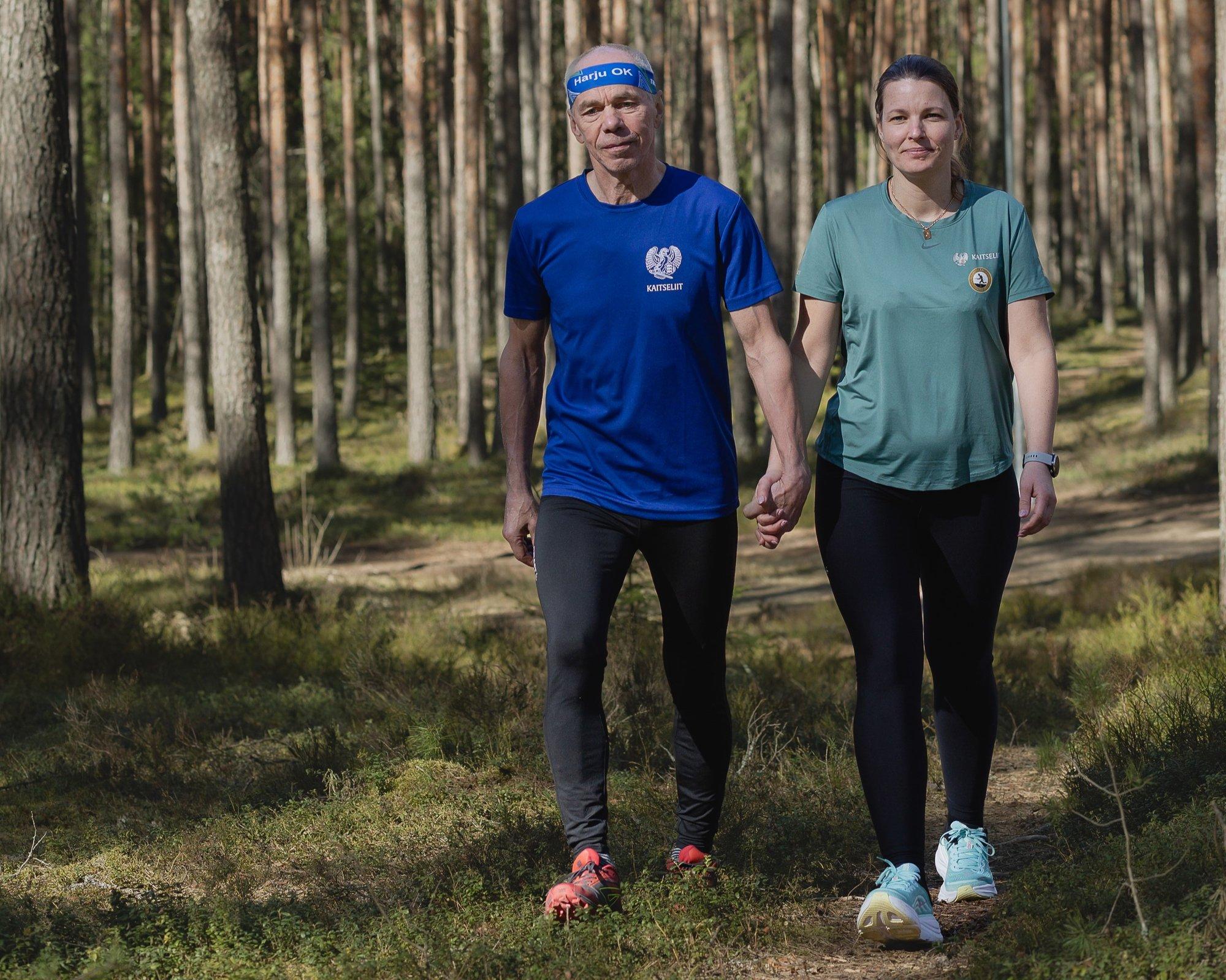 Kaitseliidu esikõndijad: Pärnumaa abielupaar tegi märtsis kahepeale üle 2 miljoni sammu