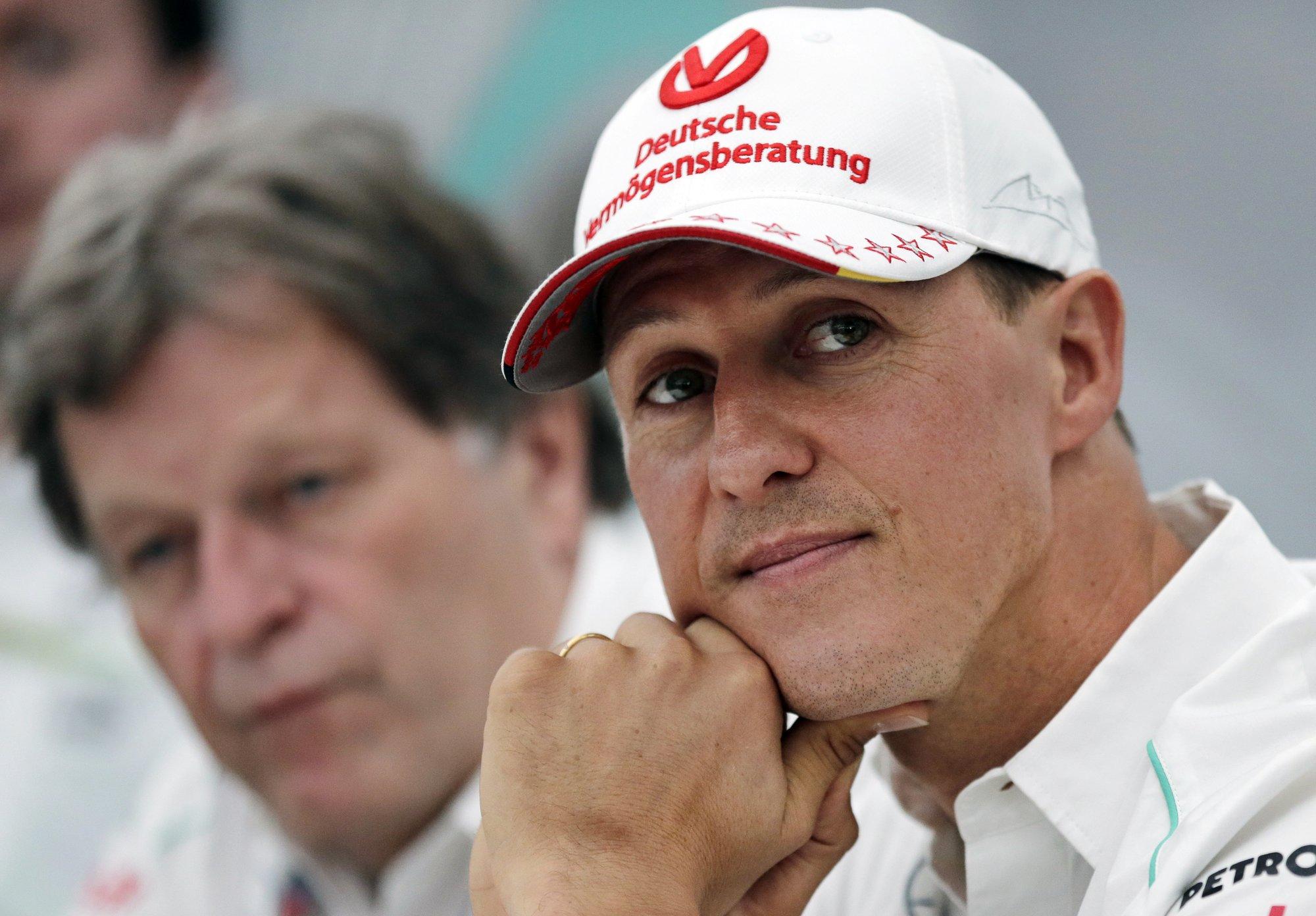 FOTO | „Tere tulemast maailma, Millie!“ Saatusliku suusaõnnetuse üle elanud Michael Schumacher sai vanaisaks