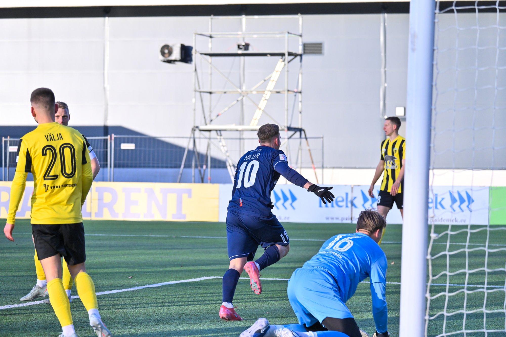 FOTOD | Pikalt vähemuses mänginud Paide alistas Vapruse