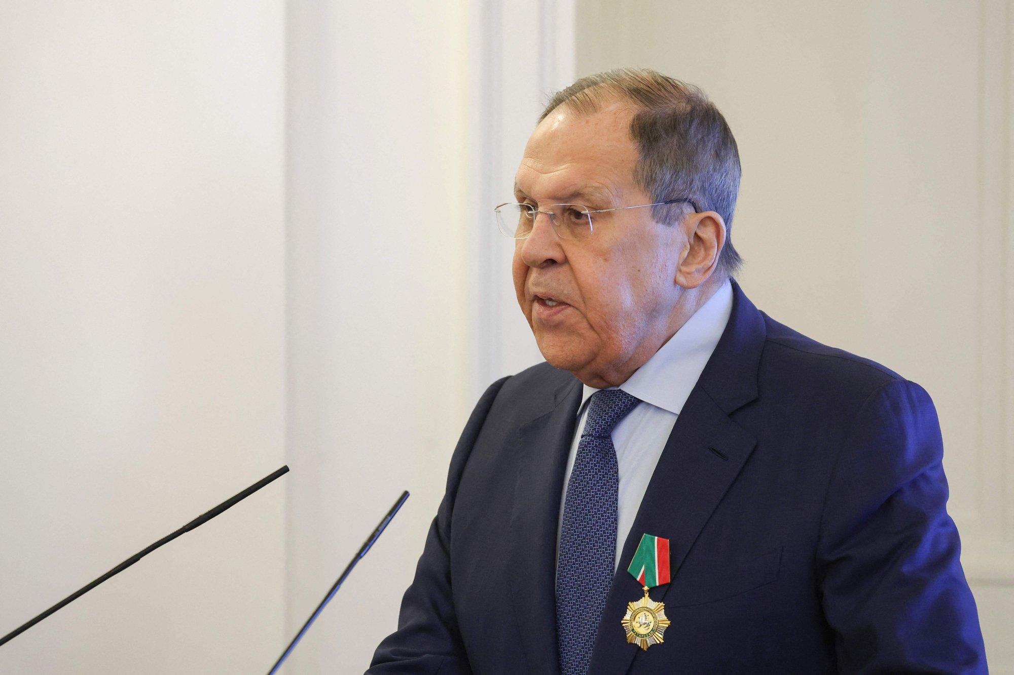 Lavrov väitis, et Putini relvarahuettepanek on otseste läbirääkimiste algus Ukrainaga