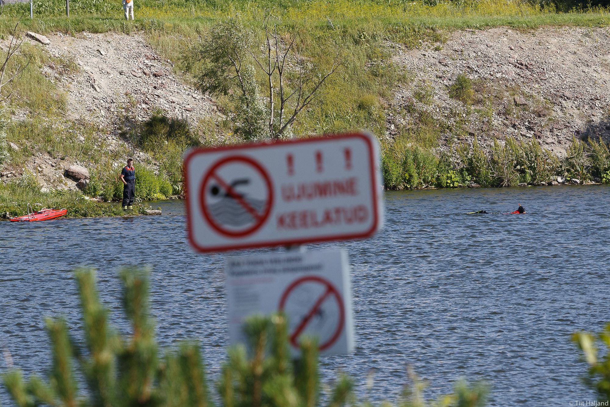 Võrtsjärvel ümberläinud paadiga õnnetus lõppes õnnelikult