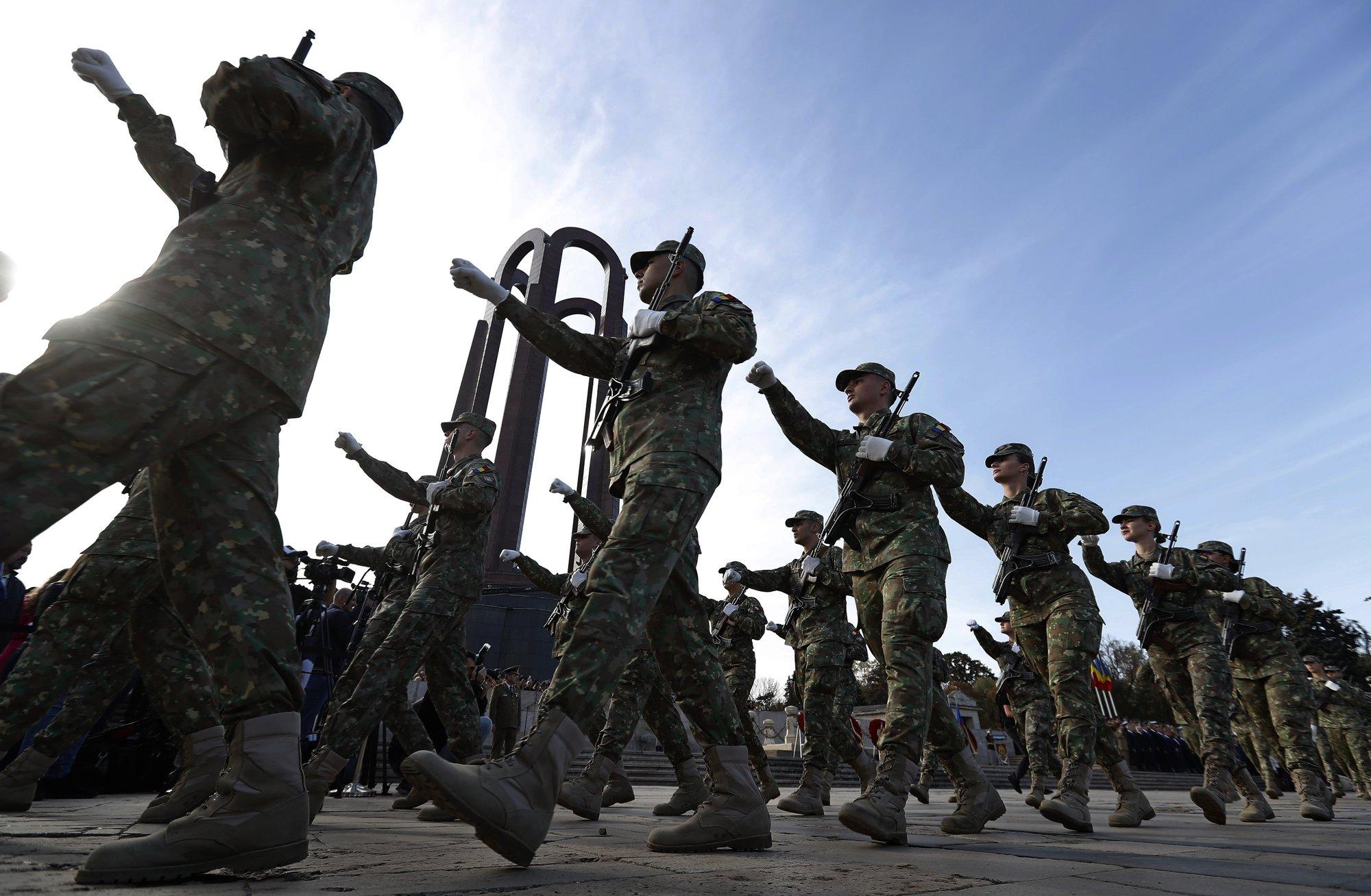 Lapsehoolduspuhkusel viibinud Rumeenia sõdurid töötasid Kongos palgasõduritena