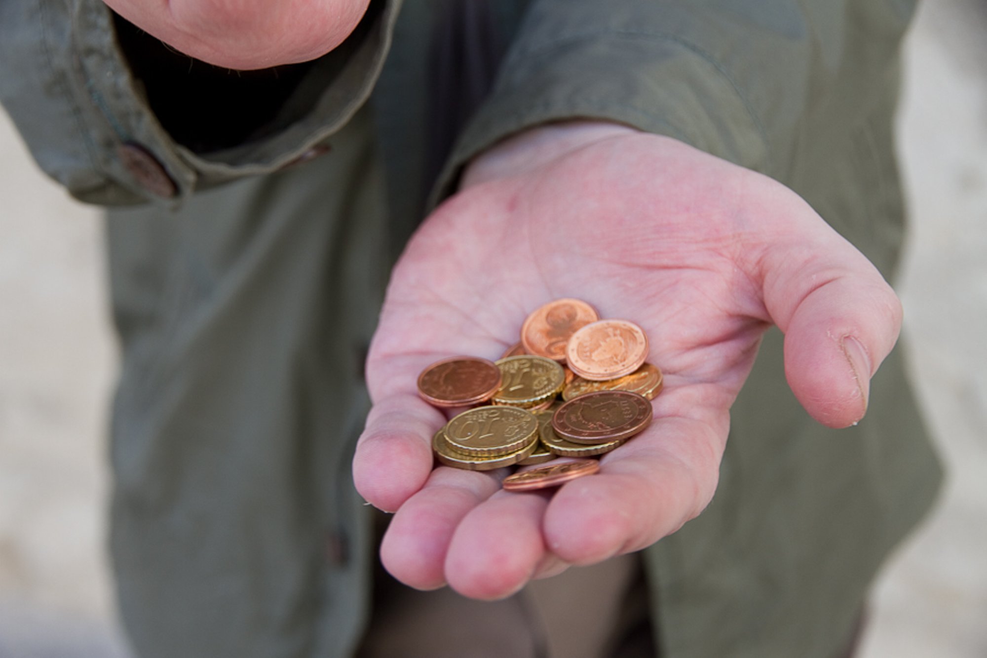 Ökonomistid: palgakasv aeglustub, hinnatõus kiireneb ja maksutõusud võtavad oma osa tarbija rahakotist