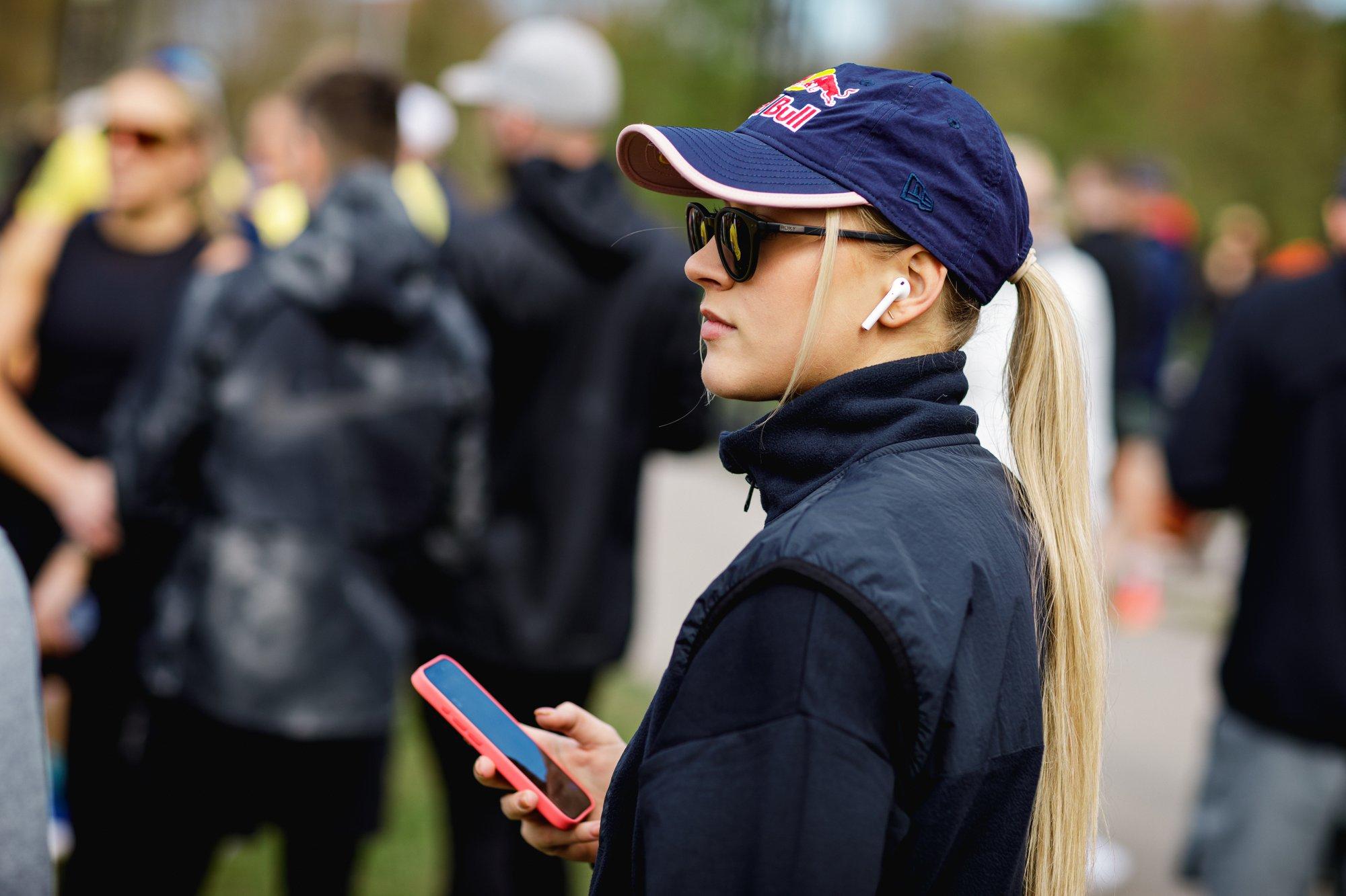 Kristjan Ilves ja Kelly Sildaru tulevad starti jooksul, millel oli eelmisel aastal üle 250 000 osaleja