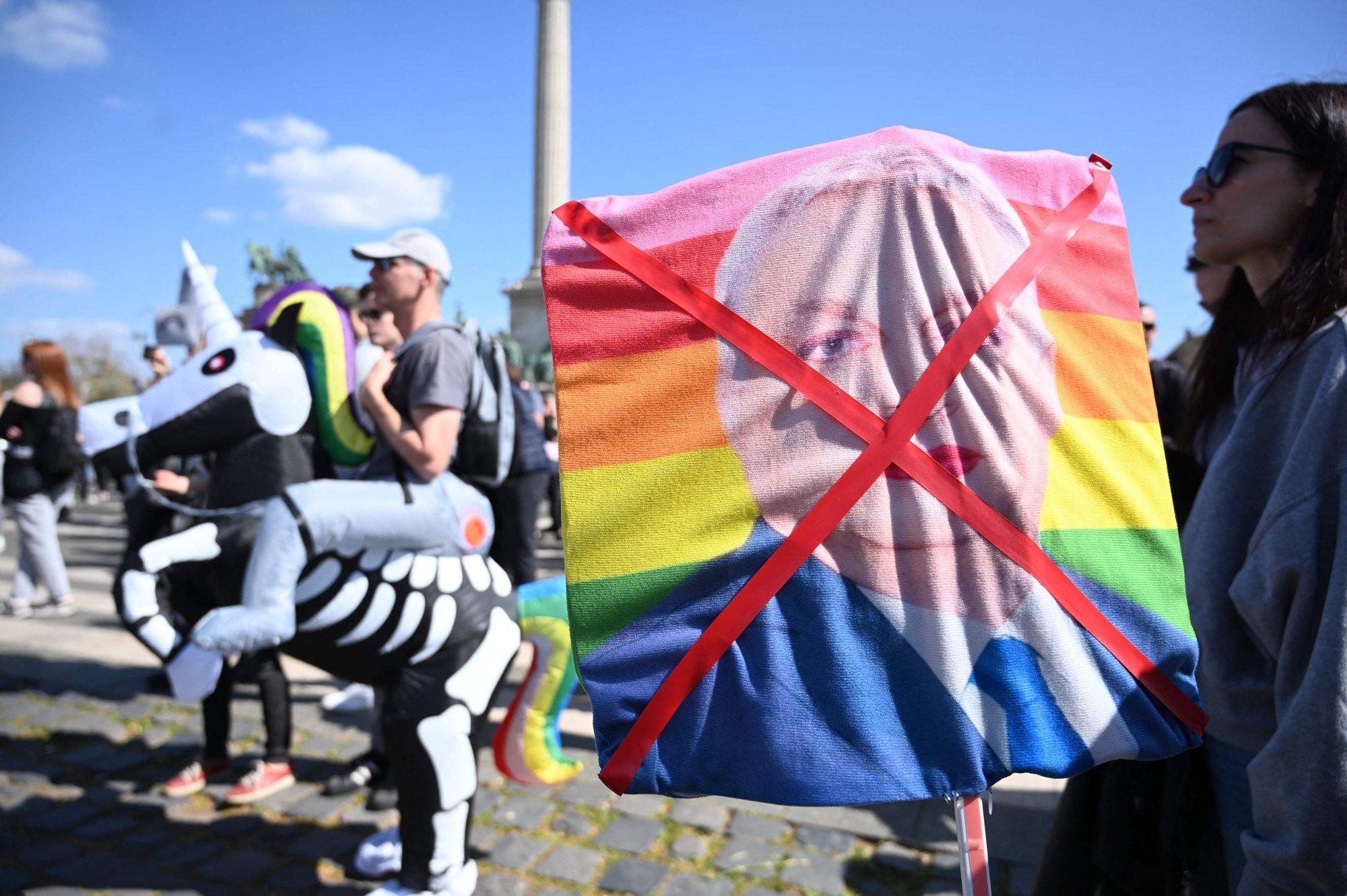 Europarlamendi liikmed protestivad: hoiatusest hoolimata tuleb Budapest Pride’il osaleda