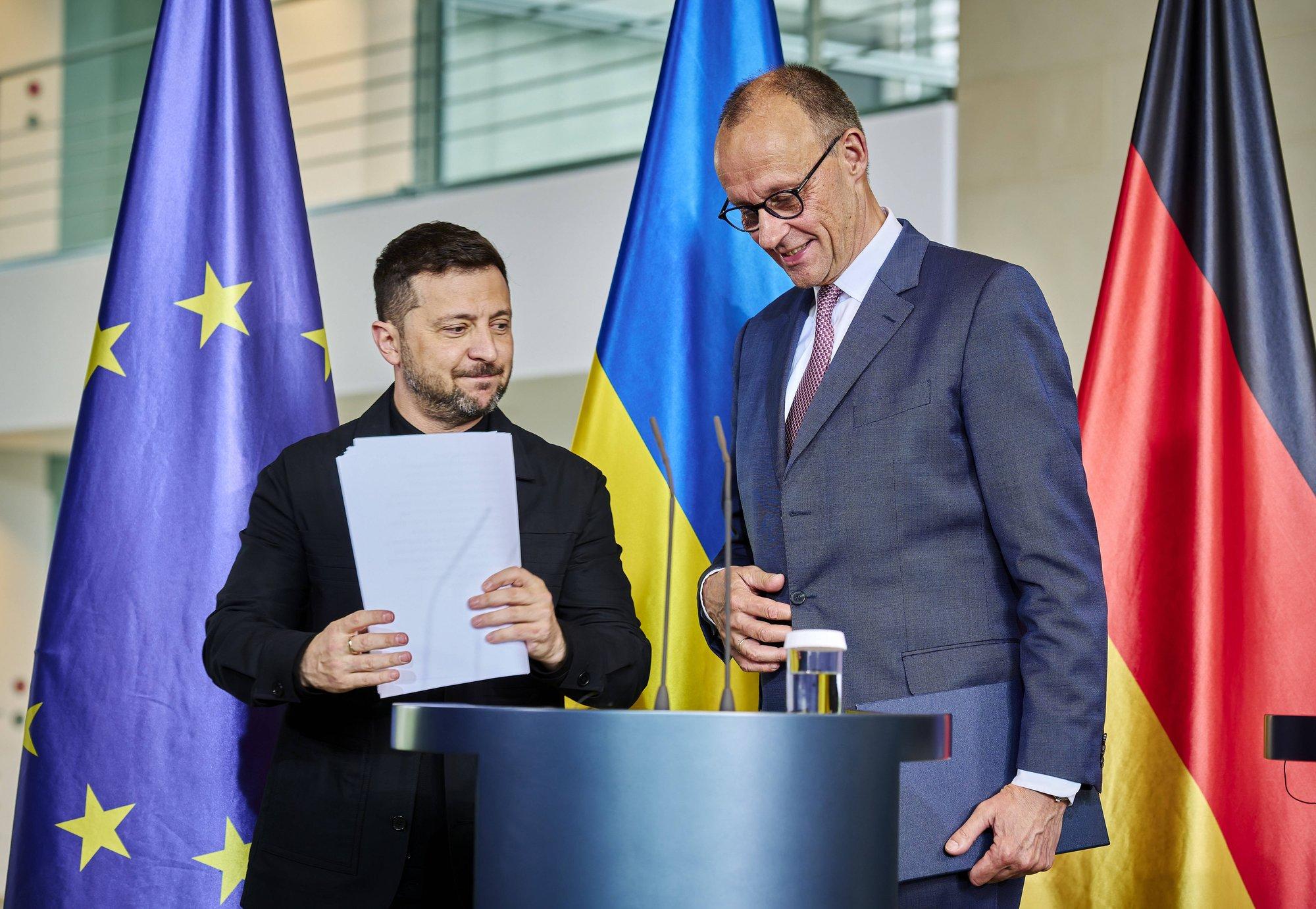 Saksamaa lubas Ukrainale 5 miljardit eurot pikamaa raketisüsteemide tootmiseks