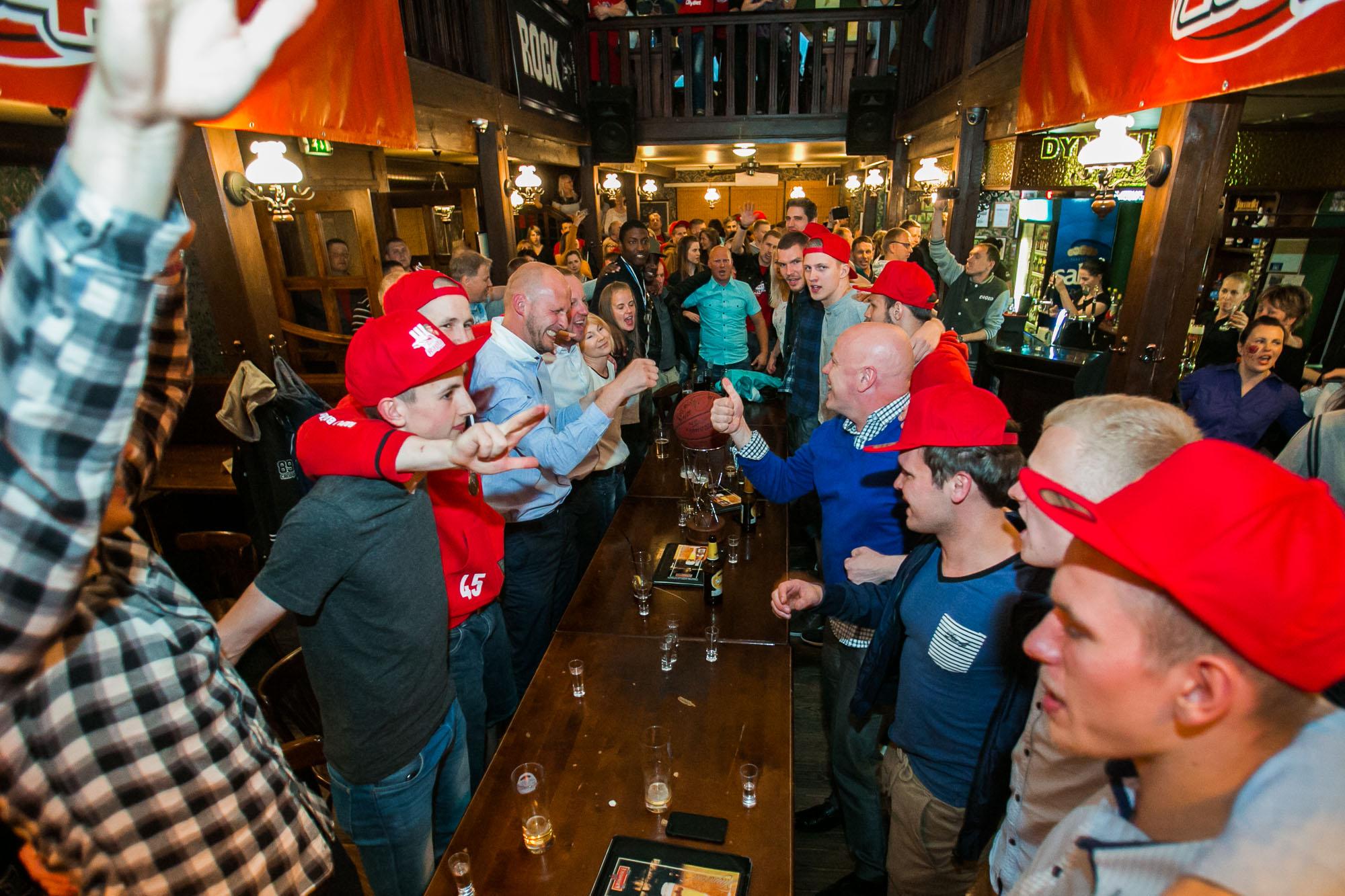 Rapla populaarne söögikoht Meie Pubi koondab 20 inimest