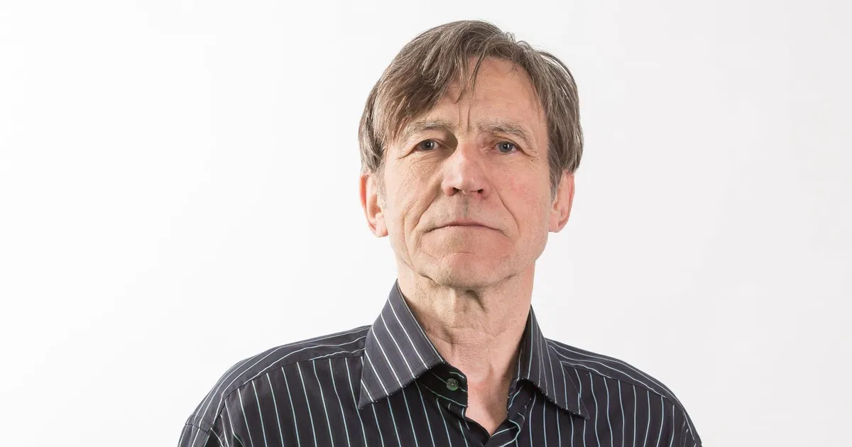 TARMO PIKNER ⟩ Ta on olemas ja kolistab prokuratuuri süvaämbrites