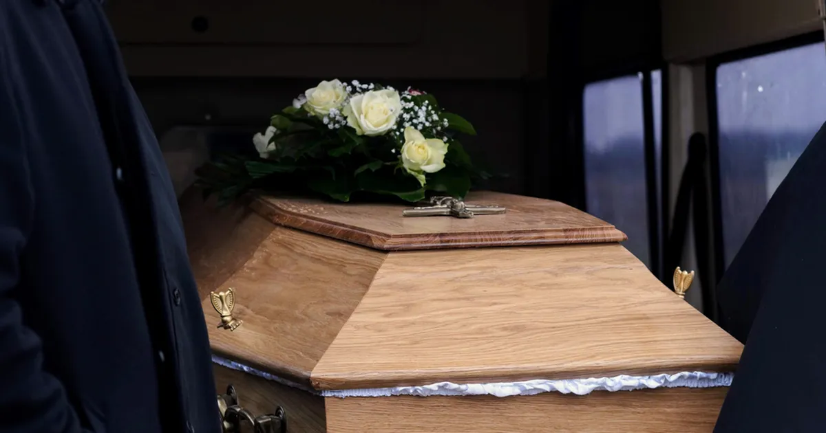 Surnuks tunnistatud naine ärkas teel matusebüroosse ellu