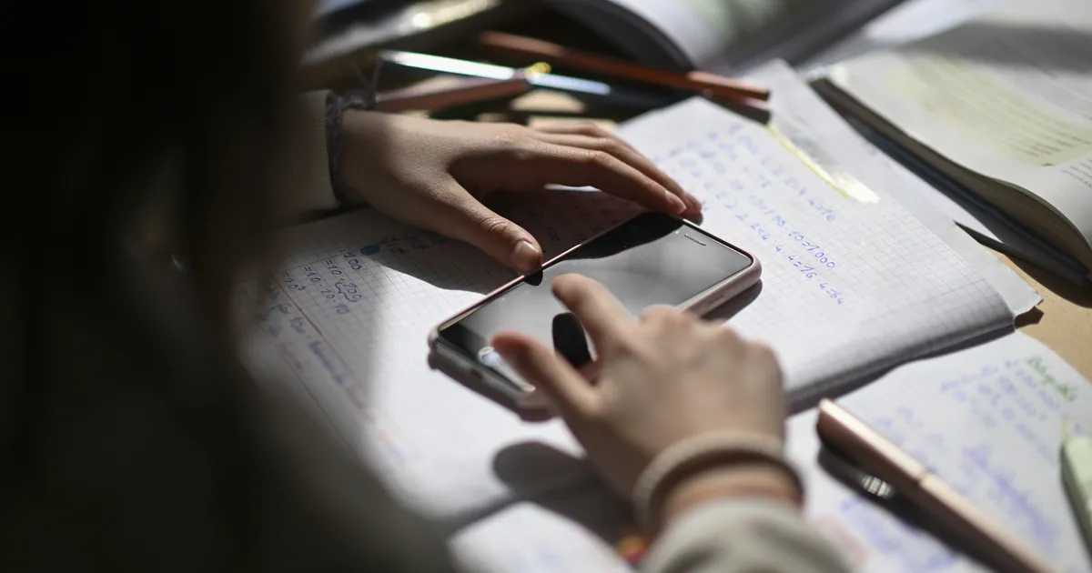 Soome võtab nutitelefonid koolilaste käest ära