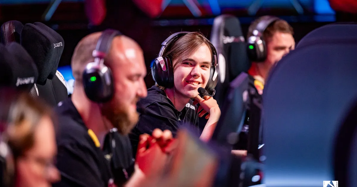 Turniiril võitmatuna püsiv Spirit liigub PGL Astana poolfinaali