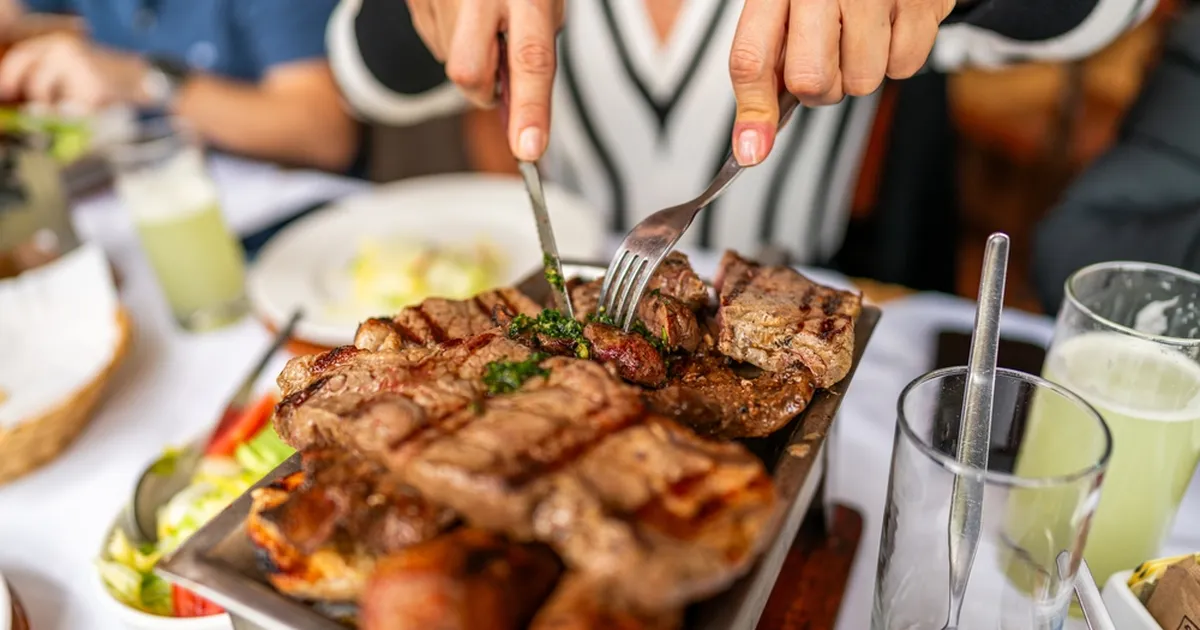 Teadlased: just nii palju liha nädalas süüa oleks piisav ja arukas – palju teie sööte?