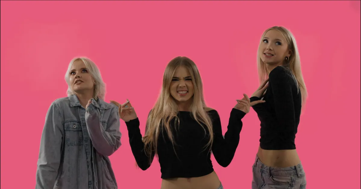 UUS TÜMM ⟩ Tüdrukutebänd KARMA andis välja uue ja kaasahaarava suvehiti