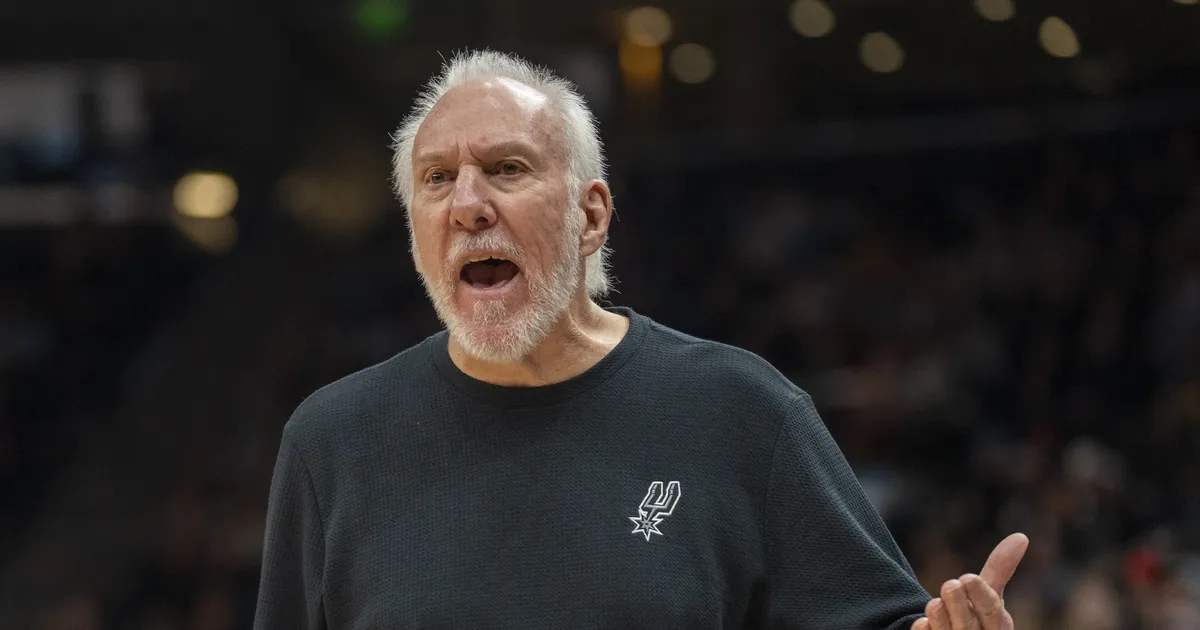 Tõenäoliselt maailma kuulsaim korvpallitreener pani ameti maha