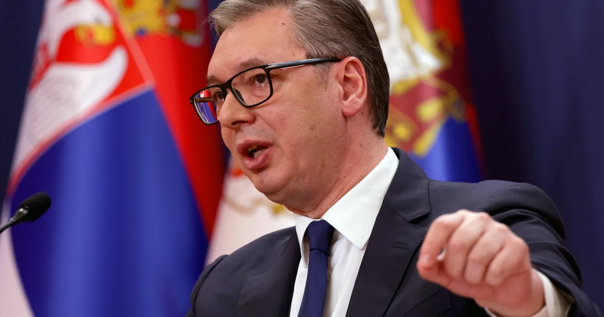 Serbia president toimetati USAst naastes sõjaväehaiglasse
