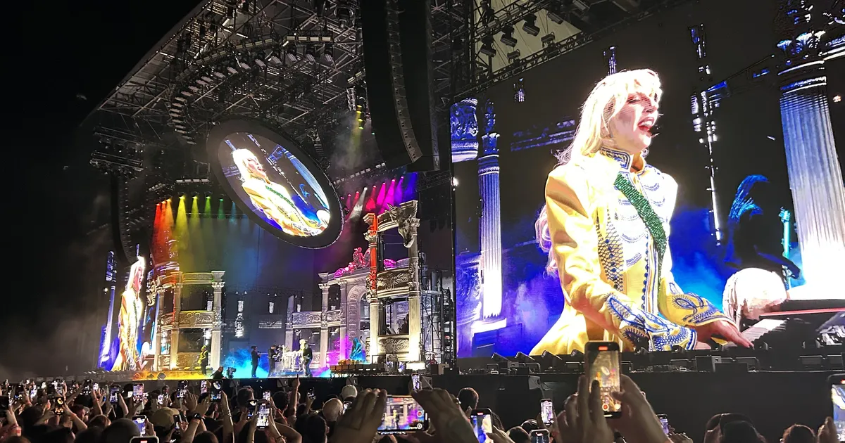 REKORD ON SÜNDINUD ⟩ Lady Gaga tegi pommirünnakuga ähvardatud kontserdil ajalugu