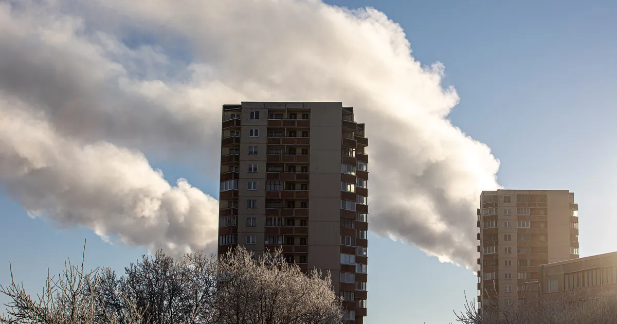 Lasnamäel kukkus laps kortermaja aknast välja