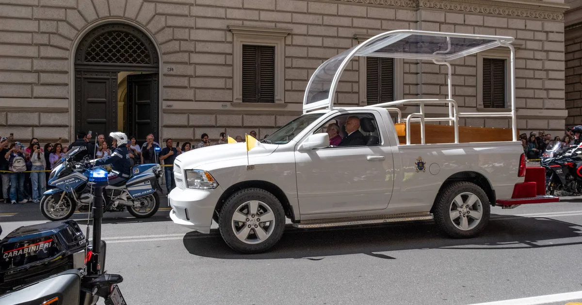 Franciscuse paavstimobiil võetakse Gazas kasutusele liikuva kliinikuna