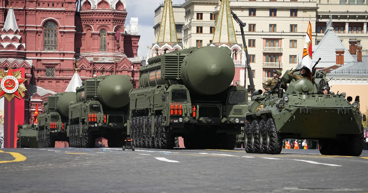 Vaata, millised tapamasinad Putin 9. mail Punasele väljakule veeretab