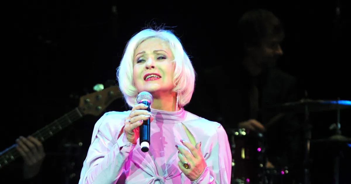 Sotsiaalmeedias meenutatakse armastatud lauljannat Els Himmat: laulab nüüd pilvede peal oma imelise häälega