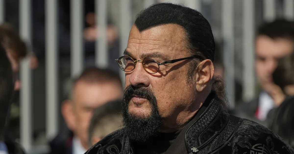 VIDEOD ⟩ USA märulistaarist propagandisti Steven Seagali nähti 9. mail Moskvas