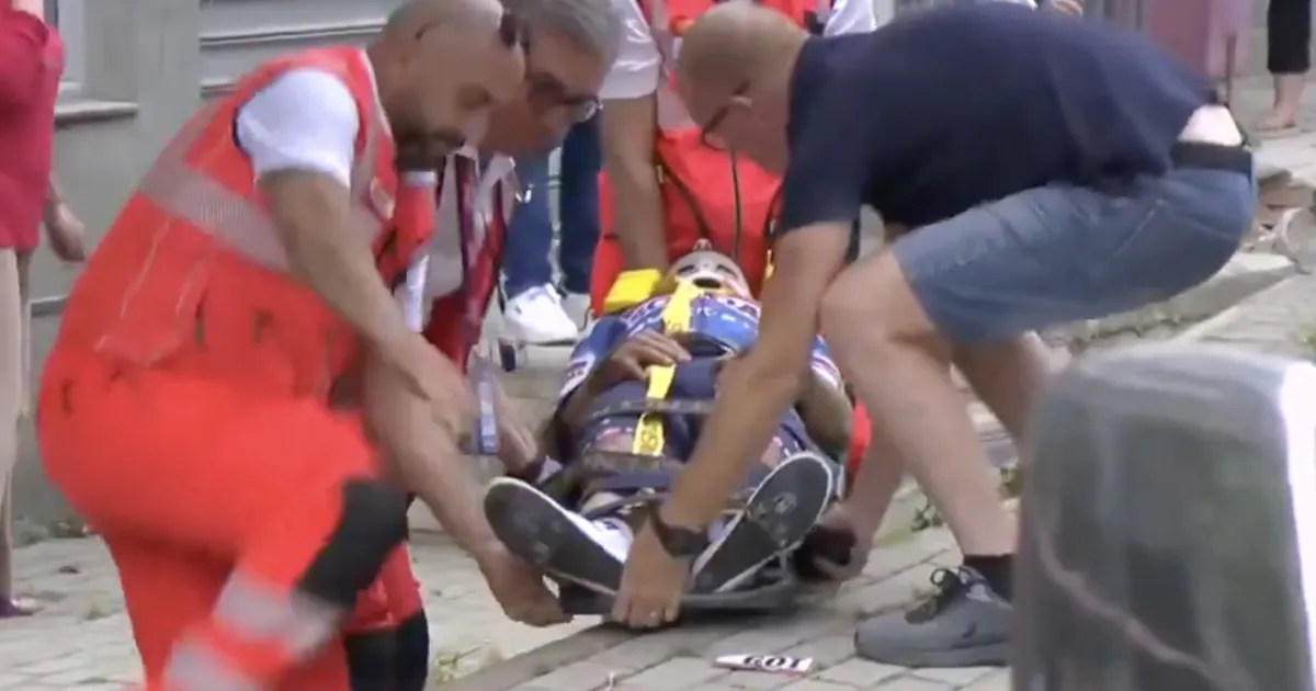 VIDEO ⟩ Suurtuur algas õudusunenäoga: jalgrattatäht vigastas rängalt selga