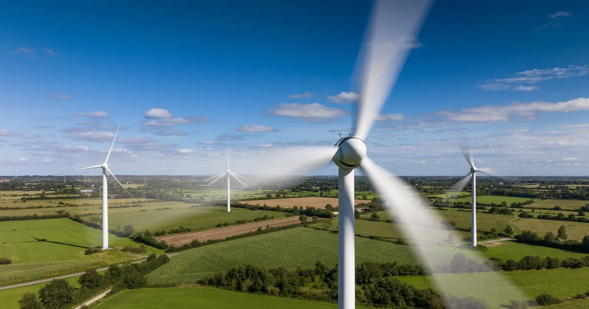 GRAAFIK ⟩ Puust ja punaseks: kui elektrihind on miinuses, siis kui suur arve tuleb?