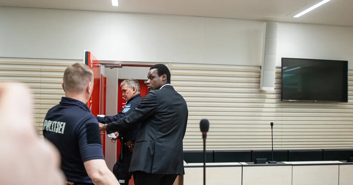 VIDEO ⟩ Purjus naisi enda koju vedanud ja vägistanud Moses saadeti otse kohtusaalist pikaks ajaks trellide taha