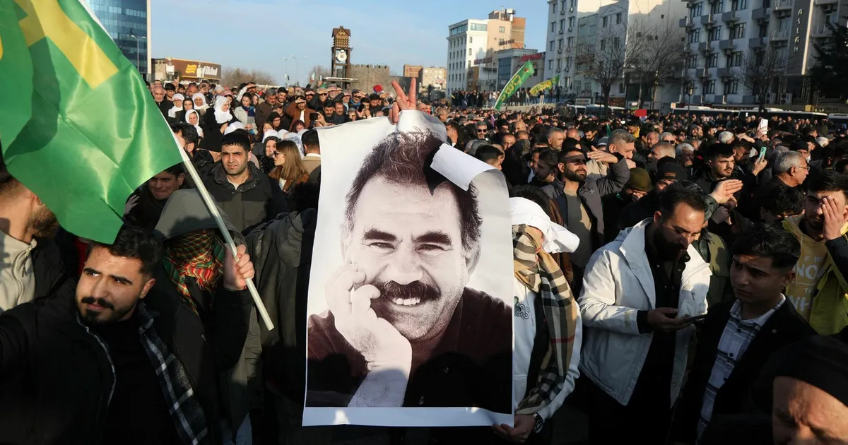 ÜLEVAADE ⟩ Kurdi mässuliste otsus relvad maha panna avab tee Türgi suuremale stabiilsusele