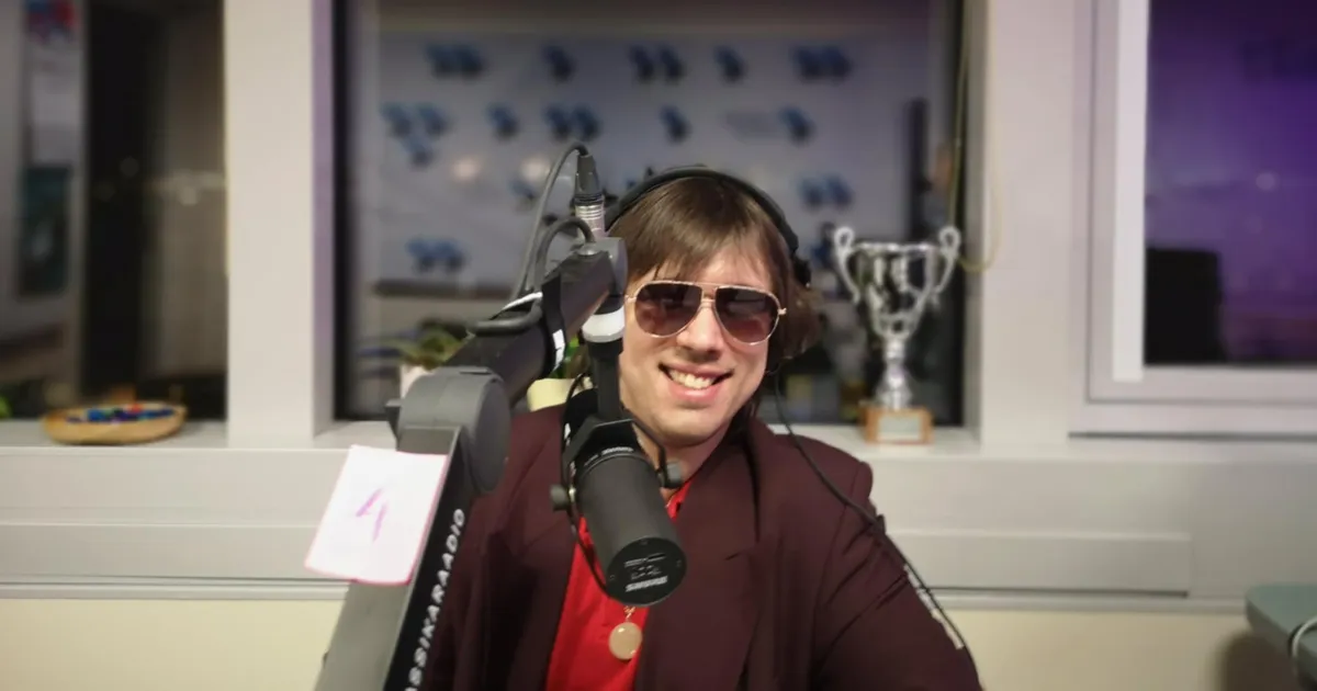 Raami abil kõndiv Maikel Mõttus: invatualett ei ole panipaik ega koristaja ruum