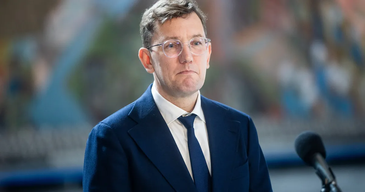 Lubatud kokkuhoid jäi tulemata – Riigikogu viskas kärpeettepaneku prügikasti