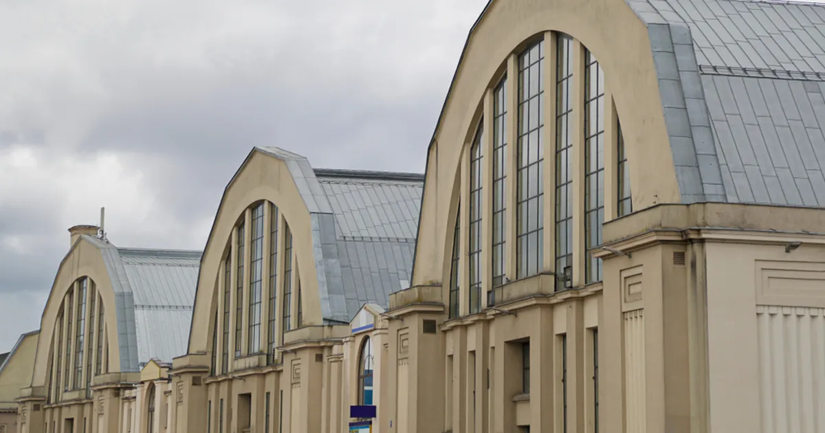 Riia keskturu köögiviljapaviljon avatakse taas, kuid ebamugavused sellega ei lõppe